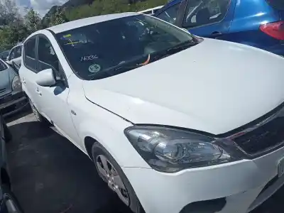 Здавання транспортного засобу KIA CEE´D Concept року 2010 потужний D4FB