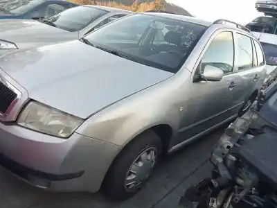 Здавання транспортного засобу skoda fabia familiar (6y5) comfort року 2003 потужний asy