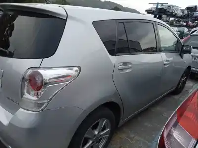 Veículo de Sucata toyota verso active do ano 2009 alimentado 1ad