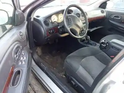 Veicolo di demolizione chrysler 300 m (lr) 2.7 cat dell'anno 1999 alimentato 2.7l