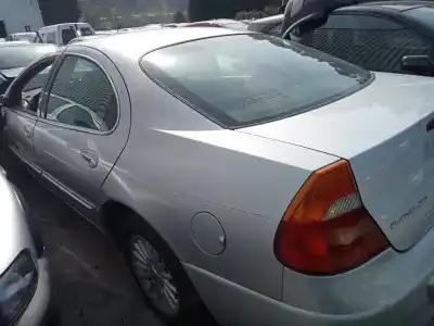 Veicolo di demolizione chrysler 300 m (lr) 2.7 cat dell'anno 2001 alimentato 2.7l