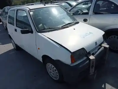 Veicolo di demolizione FIAT CINQUECENTO (170) 0.9 I.E. dell'anno 0 alimentato 1170A1046
