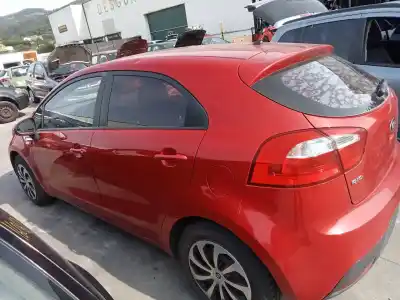 Veículo de Sucata kia rio concept do ano 2014 alimentado d4fc