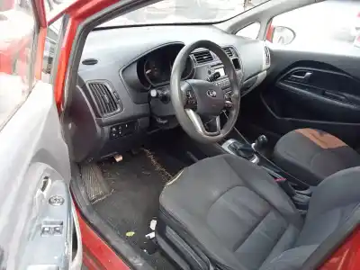 Veículo de Sucata kia rio concept do ano 2014 alimentado d4fc