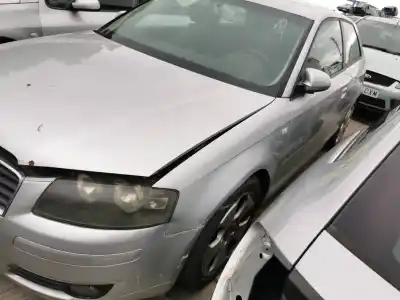 Veículo de Sucata audi a3 (8p1) 1.9 tdi do ano 2004 alimentado bkc,bls,bxe