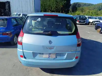 Veículo de Sucata renault scenic ii emotion do ano 2007 alimentado f4rz7