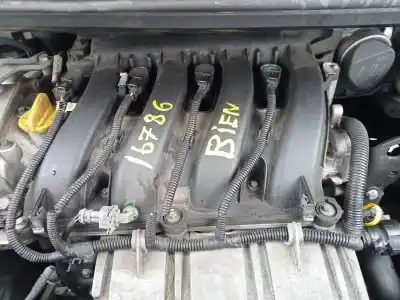 Veículo de Sucata renault scenic ii emotion do ano 2007 alimentado f4rz7