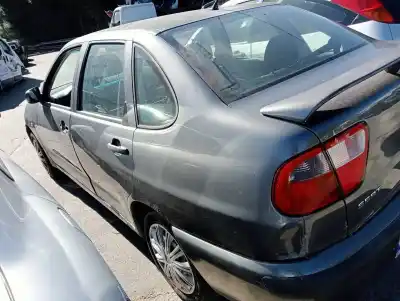 Verschrottungsfahrzeug seat cordoba berlina (6k2) sport des jahres 2002 angetrieben agr