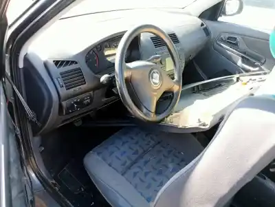 Verschrottungsfahrzeug seat cordoba berlina (6k2) sport des jahres 2002 angetrieben agr