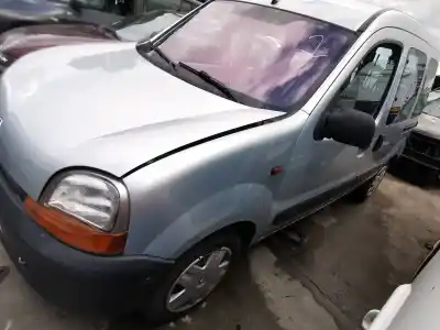 Здавання транспортного засобу renault kangoo (f/kc0) oasis року 2001 потужний f9q r7