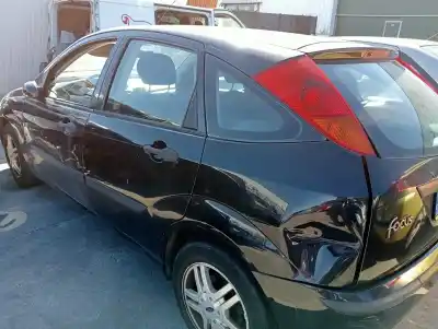 Verschrottungsfahrzeug ford focus berlina (cak) ghia des jahres 2002 angetrieben f9da