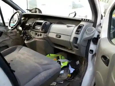 Veículo de Sucata renault trafic combi (ab 4.01) 9 - plazas (l1h1) 2.9t combi corto do ano 2006 alimentado 