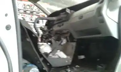 Veículo de Sucata renault trafic combi (ab 4.01) 9 - plazas (l1h1) 2.9t combi corto do ano 2004 alimentado 