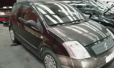 Veículo de Sucata citroen c2 x do ano 2004 alimentado tu3a