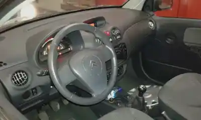 Veículo de Sucata citroen c2 x do ano 2004 alimentado tu3a