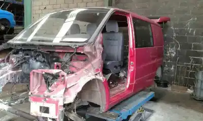 Здавання транспортного засобу mercedes                                           vito (w638) caja cerrada                                                                                                                                                                                                                                   110 cdi  (638.094)                                                                                                                                                                                                                                         року 1998 потужний 