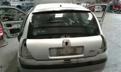 Sloopvoertuig renault clio ii fase ii (b/cb0) van het jaar 2005 aangedreven 1.5dci