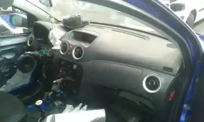 Sloopvoertuig citroen c2 audace van het jaar 2005 aangedreven 8hx