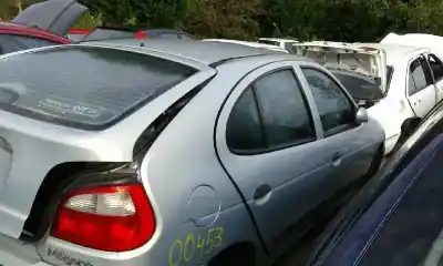 Утилизация автомобиля RENAULT MEGANE I FASE 2 BERLINA (BA0) 1.4 e года 2002 питание K4M700
