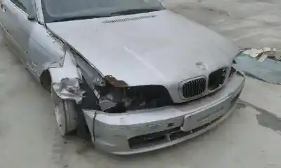 Vehicul casat bmw serie 3 coupe (e46) 323 ci al anului 2004 alimentat m52b25vanos