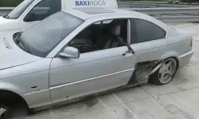 Vehicul casat bmw serie 3 coupe (e46) 323 ci al anului 2004 alimentat m52b25vanos