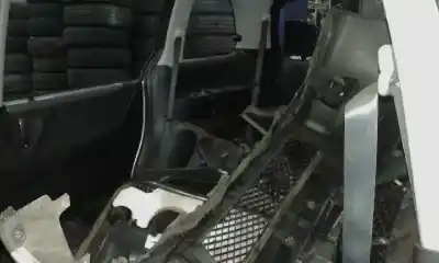 Scrapping Vehicle mazda mpv (lw) 2.0 td active 7 (100kw) of the year 2004 powered rf5c