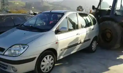 Veicolo di demolizione renault scénic i monospace (ja0/1_, fa0_) 1.9 dti (ja1u) dell'anno 2003 alimentato 
