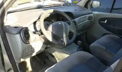 Veicolo di demolizione renault scénic i monospace (ja0/1_, fa0_) 1.9 dti (ja1u) dell'anno 2003 alimentato 