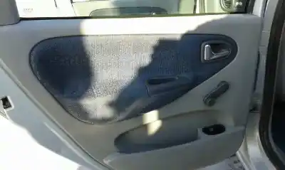 Veicolo di demolizione renault scénic i monospace (ja0/1_, fa0_) 1.9 dti (ja1u) dell'anno 2003 alimentato 