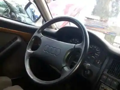 Veicolo di demolizione audi coupe (8b3) básico dell'anno 1991 alimentato ng