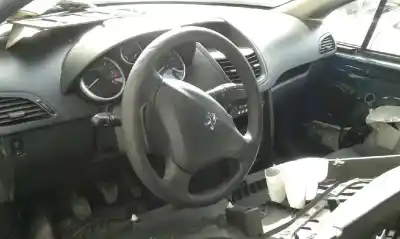 Veicolo di demolizione peugeot 207 confort dell'anno 2008 alimentato d-8hz