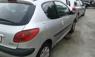 Здавання транспортного засобу peugeot                                            206 berlina                                                                                                                                                                                                                                                x-line                                                                                                                                                                                                                                                     року 2004 потужний 