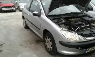 Здавання транспортного засобу peugeot                                            206 berlina                                                                                                                                                                                                                                                x-line                                                                                                                                                                                                                                                     року 2004 потужний 