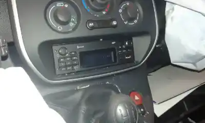 Scrapping Vehicle renault kangoo profesional of the year 2017 powered 