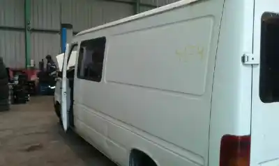 Veículo de Sucata volkswagen lt caja cerrada / combi (mod. 1997) lt 35 caja cerrada do ano 2001 alimentado 