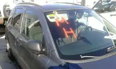 Veículo de Sucata mazda 2 berlina (dy) 1.4 diesel cat do ano 2004 alimentado f6ja