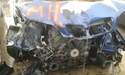 Veículo de Sucata bmw serie 3 coupe (e46) 323 ci do ano 1999 alimentado 25-6s-4g