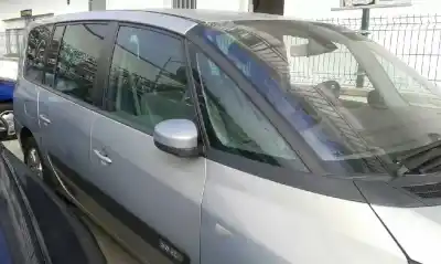 Scrapping Vehicle renault espace iv (jk0) grand espace initiale of the year 2005 powered p9x a7