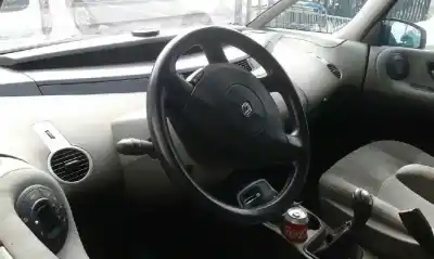 Scrapping Vehicle renault espace iv (jk0) grand espace initiale of the year 2005 powered p9x a7