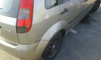 Veículo de Sucata ford fiesta (cbk) ambiente do ano 2004 alimentado f6ja