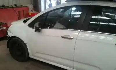 Veículo de Sucata citroen c3 collection do ano 2012 alimentado d-8h01