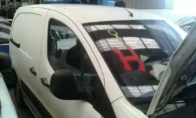 Veículo de Sucata citroen berlingo first combi 1.6 hdi 75 sx do ano 2009 alimentado 9ht