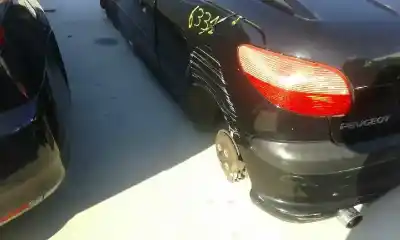 Veículo de Sucata peugeot 206 cc cc do ano 2001 alimentado rfnew10j4