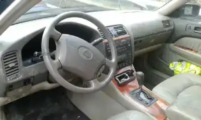 Scrapping Vehicle lexus ls400 (ucf20) básico (ucf 20) of the year 1998 powered 1uzfe