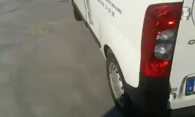 Veículo de Sucata citroen nemo basis do ano 2011 alimentado d-fzh