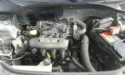 Veículo de Sucata renault clio ii fase ii (b/cb0) authentique do ano 2003 alimentado d7f g7
