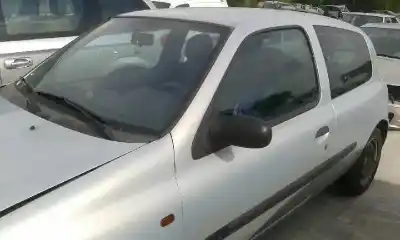 Veículo de Sucata renault clio ii fase ii (b/cb0) authentique do ano 2003 alimentado d7f g7