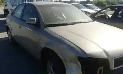 Scrapping Vehicle audi a4 berlina (8e) 2.5 v6 24v tdi of the year 2004 powered ake