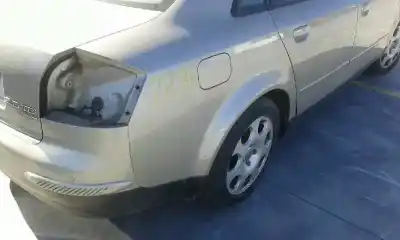 Scrapping Vehicle audi a4 berlina (8e) 2.5 v6 24v tdi of the year 2004 powered ake