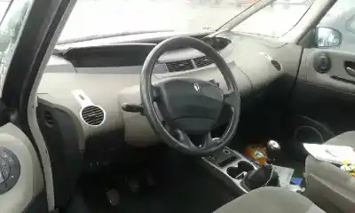 Scrapping Vehicle renault espace iv (jk0) grand espace expression of the year 2004 powered g9t j7